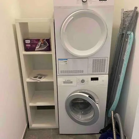 New & Large 1 Bedroom In Center- Terrace & Parking *